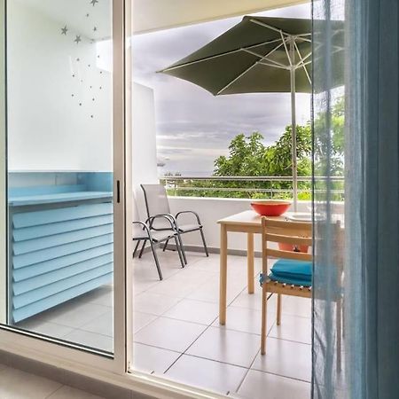 Flamboyant - Studio 2 Personnes Avec Lit De Qualite Hoteliere Separable Pour Couple Ou Amis Avec Tres Belle Terrasse A 12 Min A Pied Ou 4 Min En Voiture Du Lagon De L'Ermitage - St Gilles Les Bains La Saline Les Bains Exterior photo